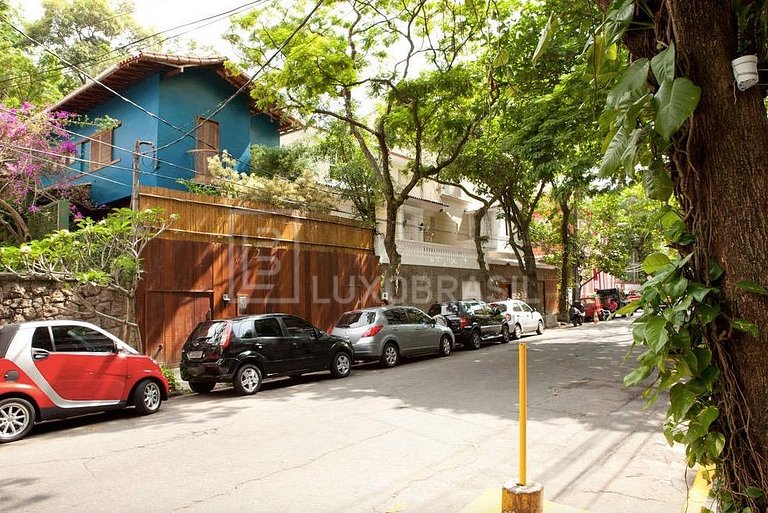 LUXOBRASIL #RJ293 Charming House in Jardim Botânico 04 Bedro