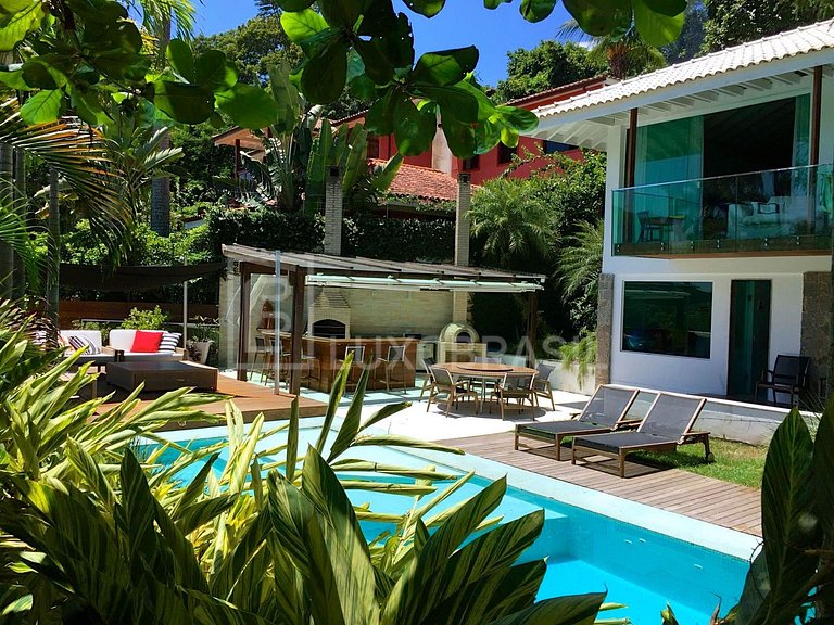 Casa Espetacular no Itanhangá Aluguel de Temporada