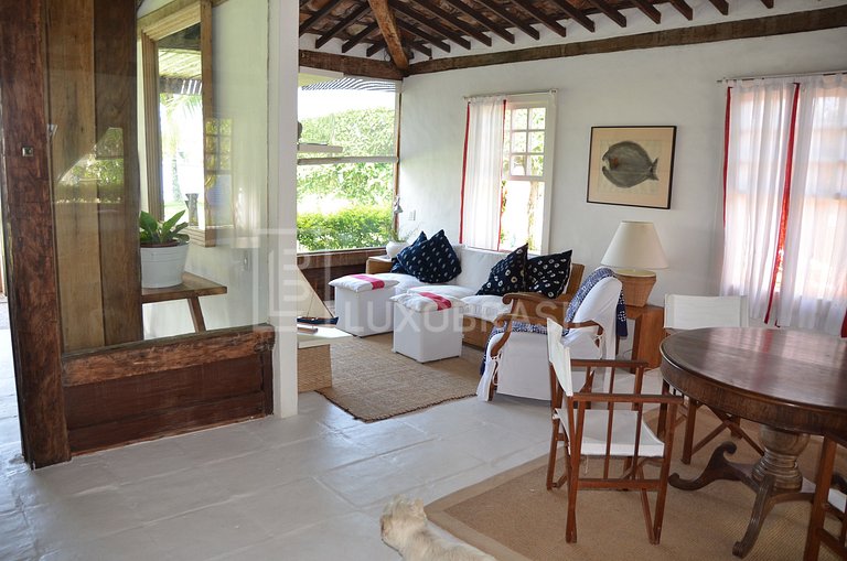 Casa de Luxo em Cabo Frio Região dos Lagos