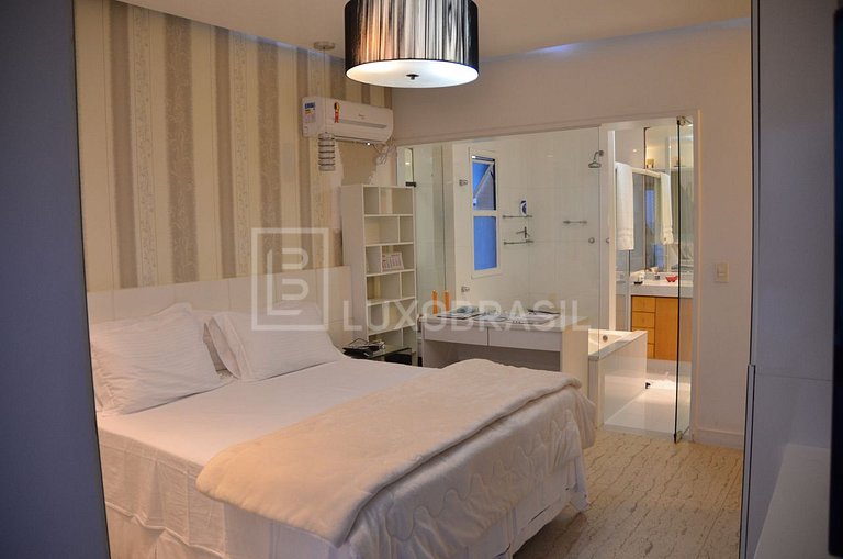 Apartamento Saint Tropez 4 quartos praia da Barra da Tijuca