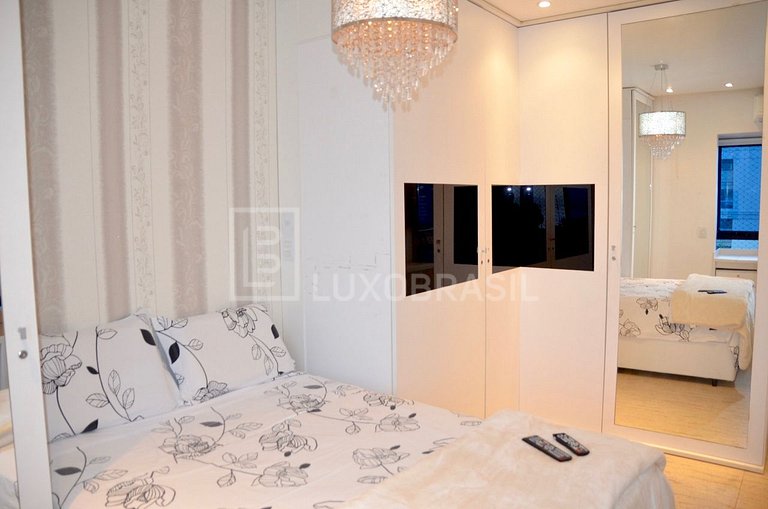 Apartamento Saint Tropez 4 quartos praia da Barra da Tijuca