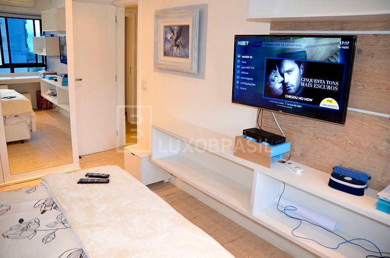 Apartamento Saint Tropez 4 quartos praia da Barra da Tijuca