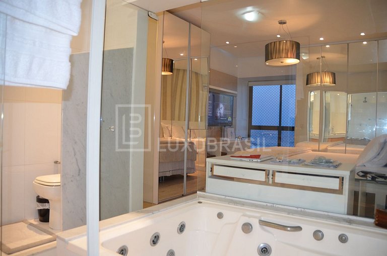 Apartamento Saint Tropez 4 quartos praia da Barra da Tijuca
