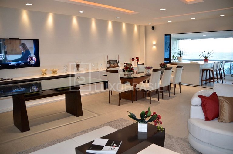 Apartamento Saint Tropez 4 quartos praia da Barra da Tijuca
