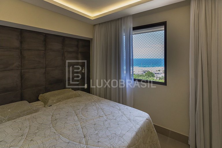 Apartamento Frente Mar na Praia da Barra com 4 quartos