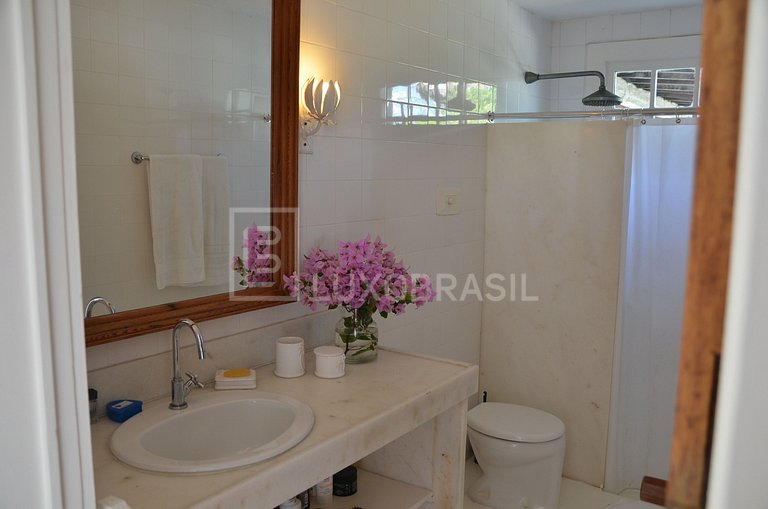 LB - CF01 Casa en Condominio Moringa Cabo Frio Alquiler de V
