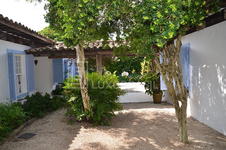 LUXOBRASIL #CF01 Casa en Condominio Moringa Cabo Frio Alquil