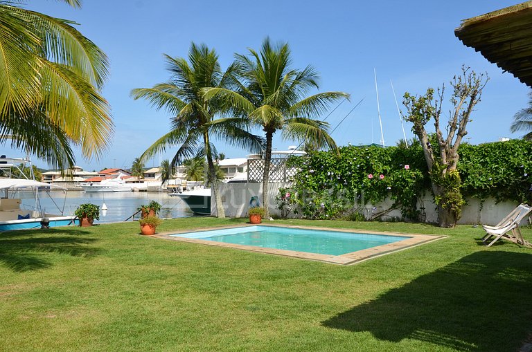 LUXOBRASIL #CF01 Casa en Condominio Moringa Cabo Frio Alquil
