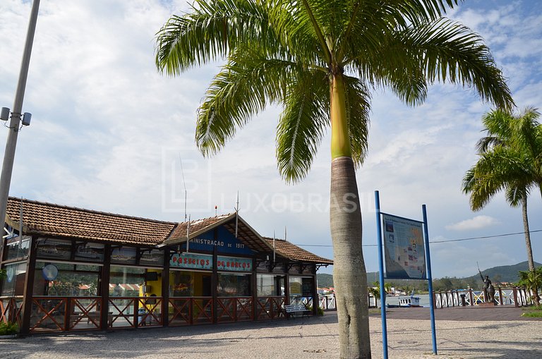 Casa de Luxo em Cabo Frio Região dos Lagos