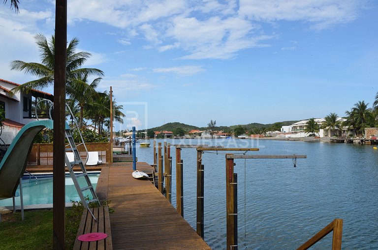Casa de Luxo em Cabo Frio Região dos Lagos