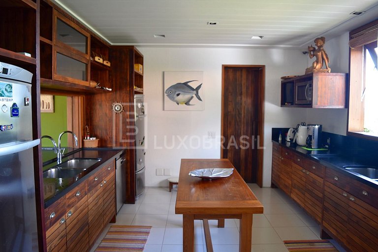 LUXOBRASIL #BZ06 Spectacular House 05 Suites Sea Front Búzio