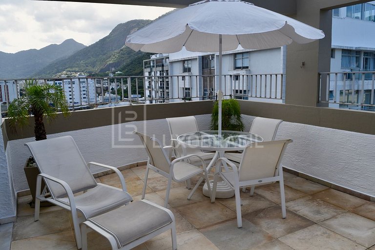 LUXOBRASIL #RJ513 02 dormitorios Penthouse en Lagoa Alquiler