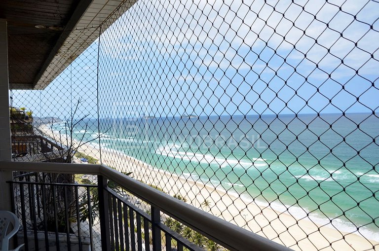 LB - RJ470 Golden Coast Penthouse Vacation Rental