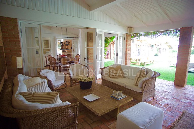 LUXOBRASIL #SE02 Casa em Penedo 12 Quartos Aluguel de Tempor