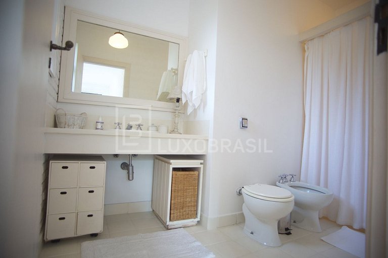LUXOBRASIL #SE02 House in Penedo - Vacation Rental 12 Rooms