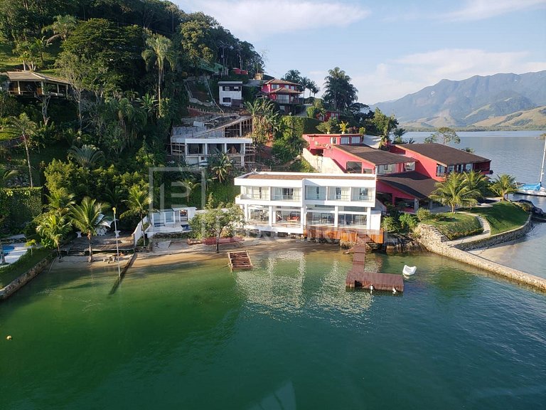 LB - AR01 Praia da Árvore Mansion 09 Suites Private Beach An