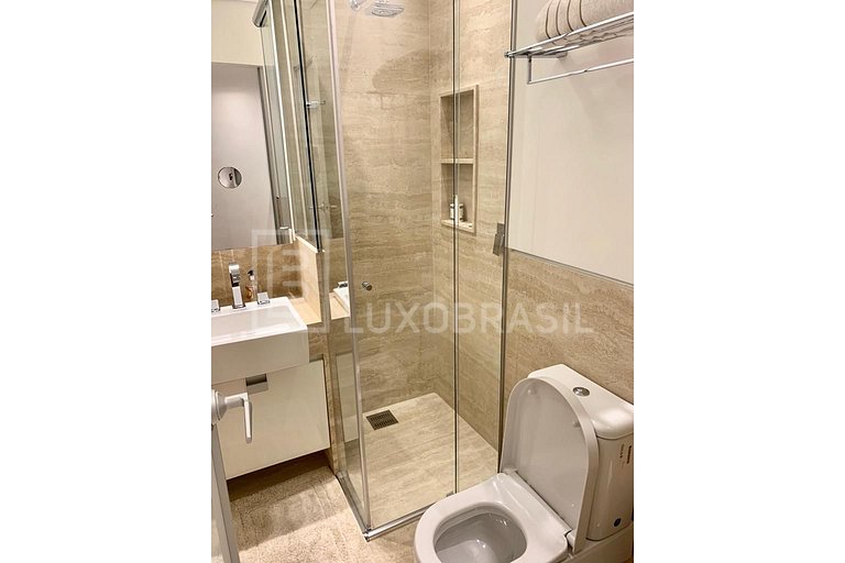 LUXOBRASIL #RJ90 Moderno Apartamento en Leblon Alquiler de V