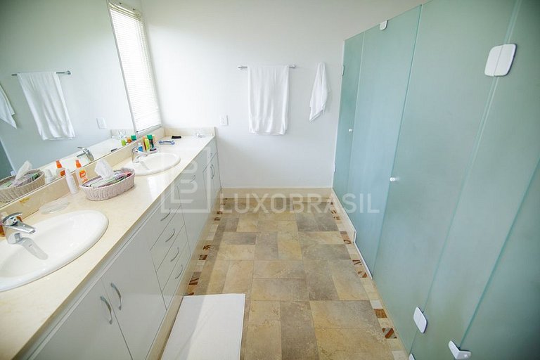 Mansão 07 quartos em condomínio na Barra da Tijuca #725