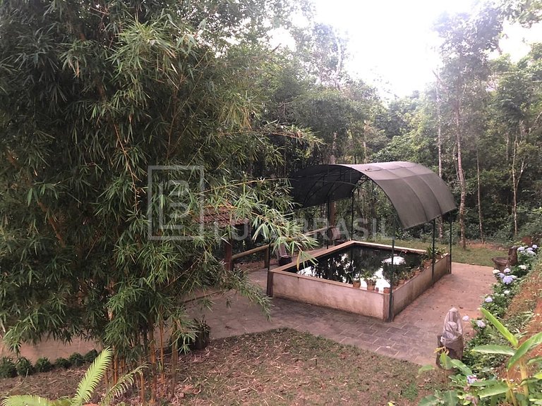 Sitio em Teresópolis com 2 casas #731