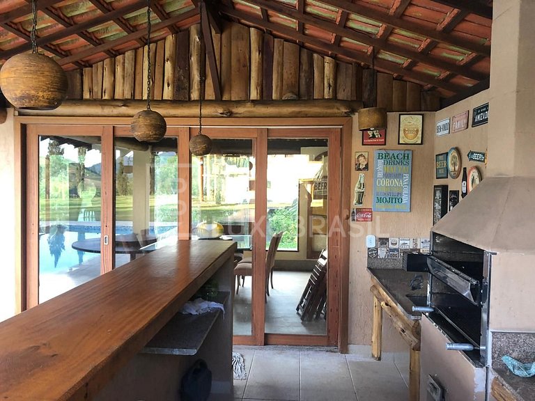 Sitio em Teresópolis com 2 casas #731