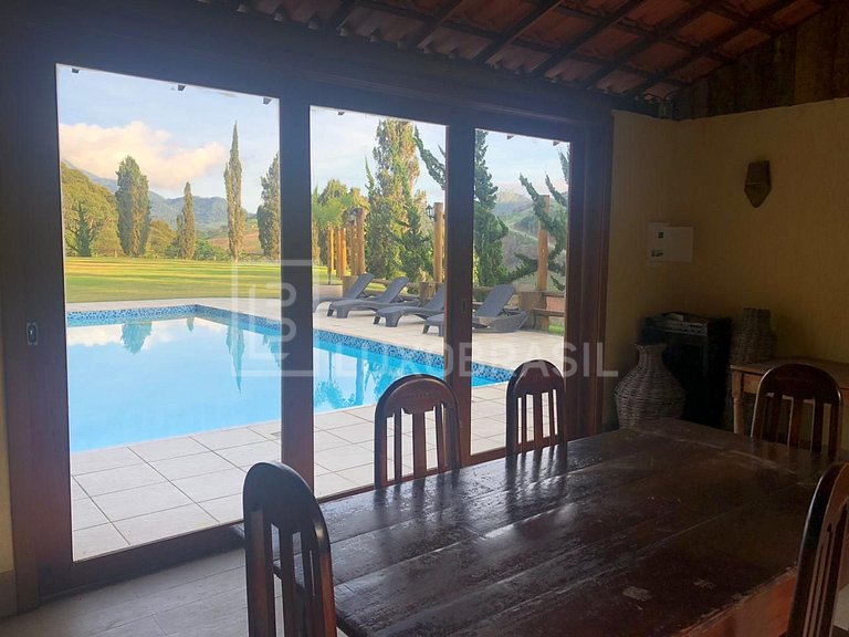 Sitio em Teresópolis com 2 casas #731