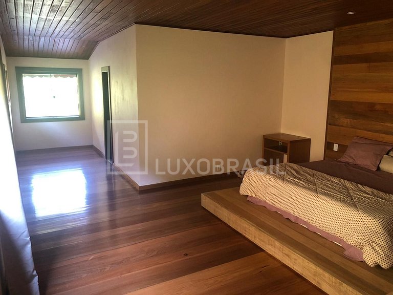 LUXOBRASIL #SE04 Farm in Teresópolis with 02 houses House Va