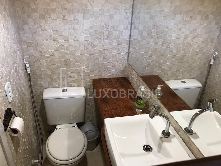 Sitio em Teresópolis com 2 casas #731