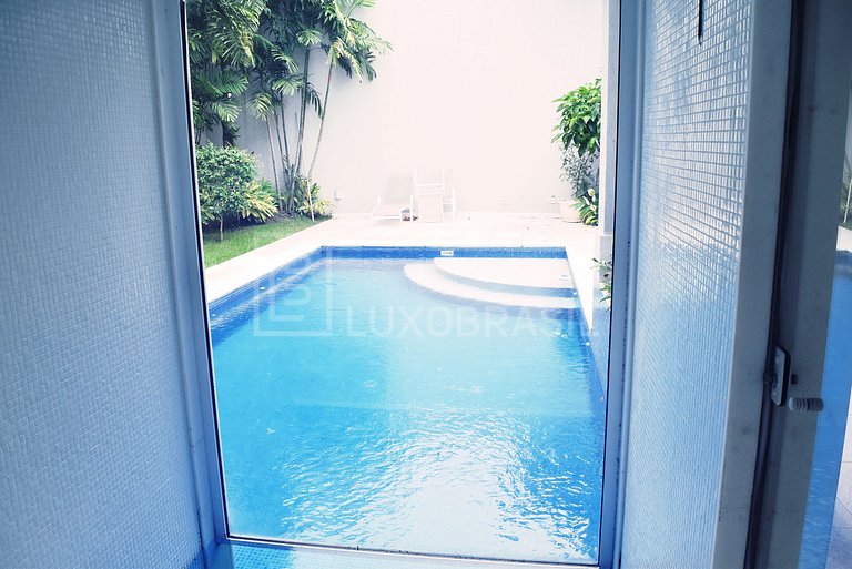Casa em Condomínio de Luxo na Barra da Tijuca #732