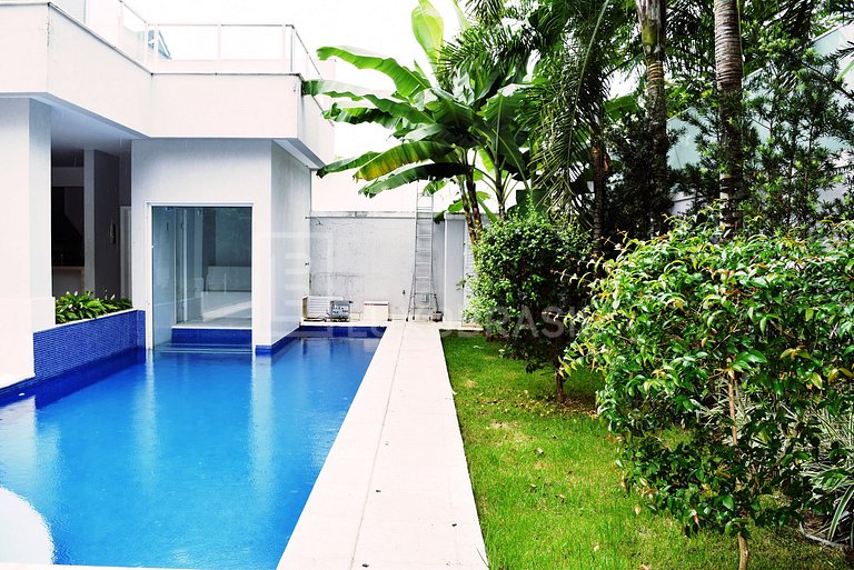 Casa em Condomínio de Luxo na Barra da Tijuca #732