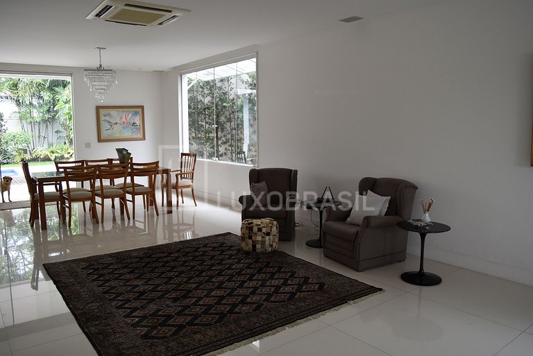 Casa em Condomínio de Luxo na Barra da Tijuca #732