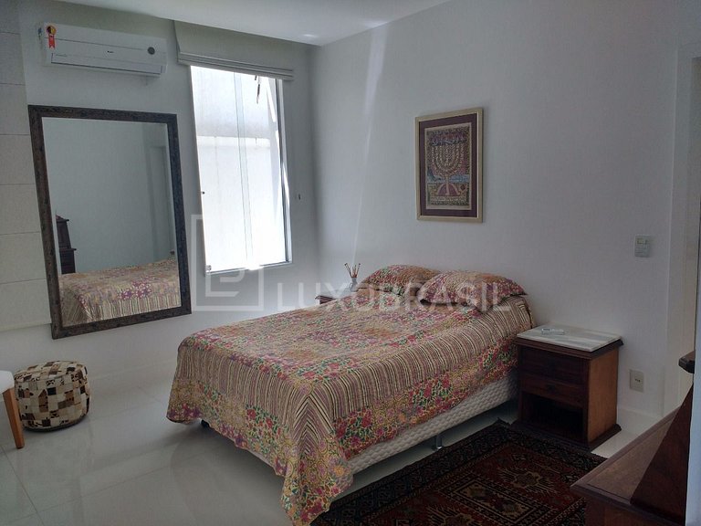 Casa em Condomínio de Luxo na Barra da Tijuca #732