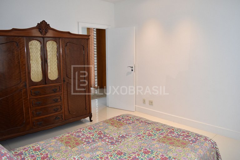 Casa em Condomínio de Luxo na Barra da Tijuca #732