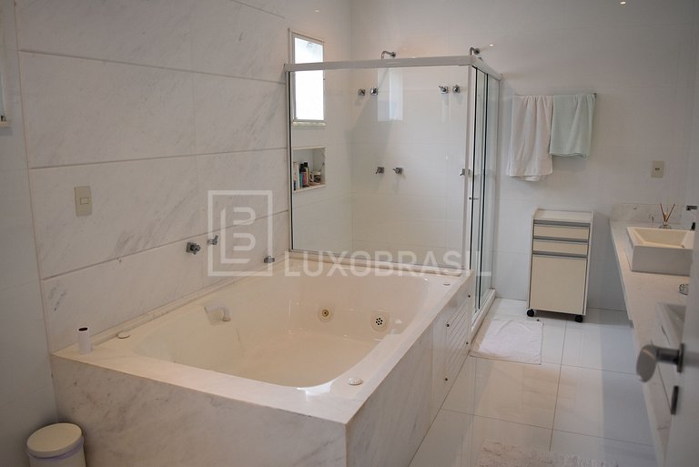 Casa em Condomínio de Luxo na Barra da Tijuca #732