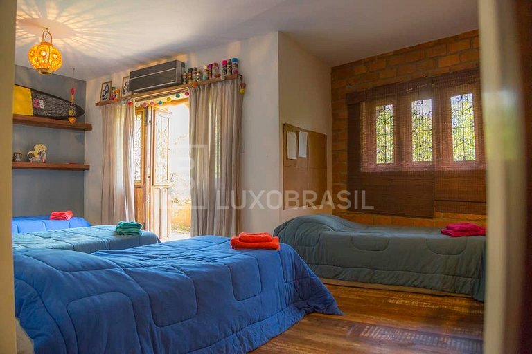 LUXOBRASIL #RJ742 House with deck on the banks of the canal