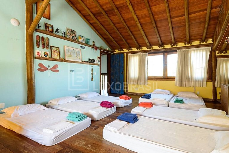 LUXOBRASIL #RJ742 Casa con deck en las orillas del canal en
