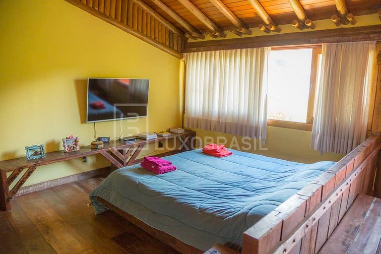 LB - RJ742 Casa con deck en las orillas del canal en Barra d