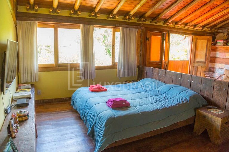 LUXOBRASIL #RJ742 House with deck on the banks of the canal