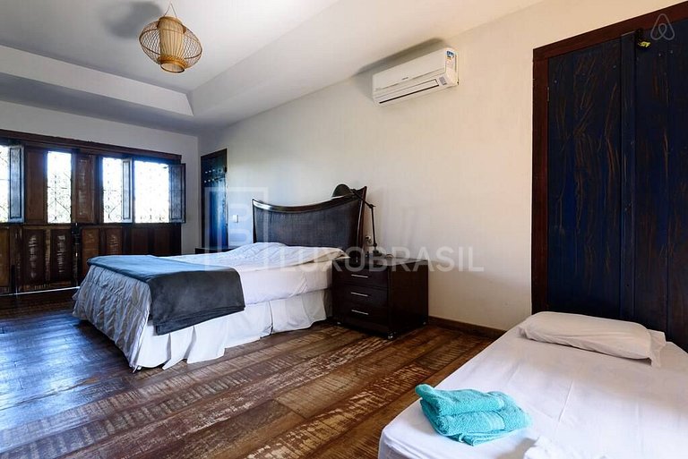 LB - RJ742 Casa con deck en las orillas del canal en Barra d