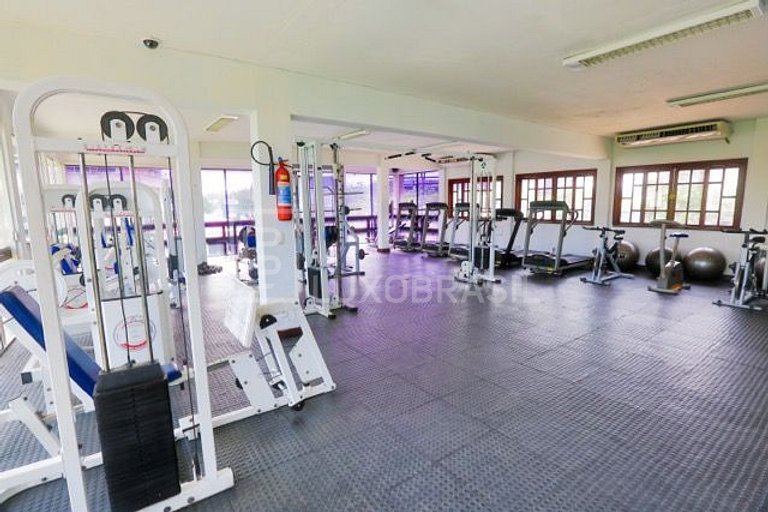 Casa na Barra da Tijuca no condomínio Jardim Clube da Barra