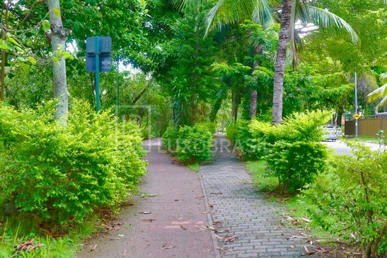 Casa na Barra da Tijuca no condomínio Jardim Clube da Barra
