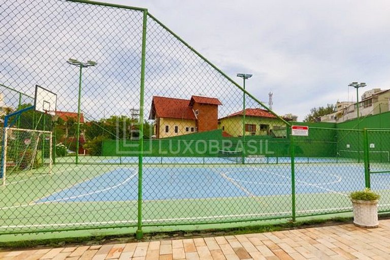 Casa na Barra da Tijuca no condomínio Jardim Clube da Barra