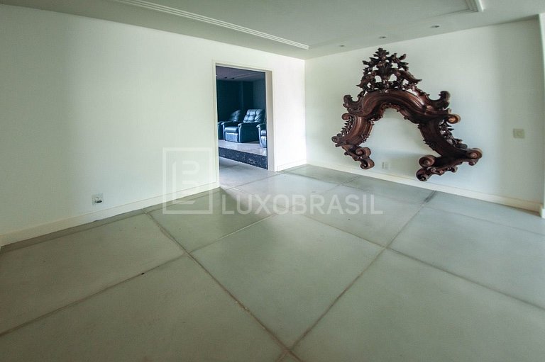 LB - RJ725 Mansión de 7 Habitaciones en el Condominio Mansõe