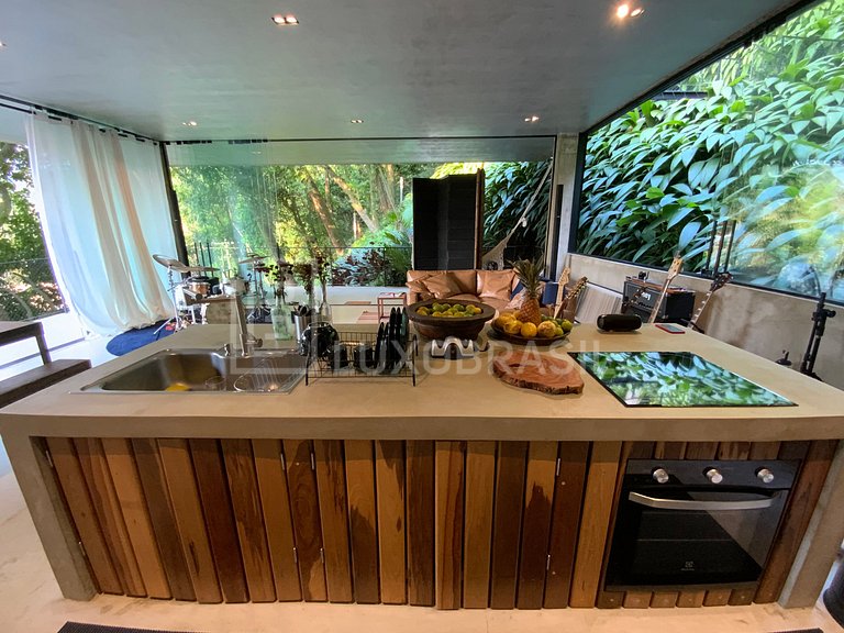 LUXOBRASIL #RJ751 Modern House in Floresta 02 Suites Itanhan