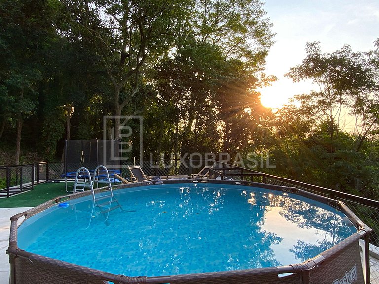LUXOBRASIL #RJ751 Casa Moderna en Floresta 02 Suites Casa It