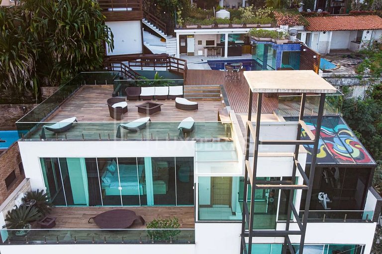 LUXOBRASIL #RJ752 Mansion Le Joux 04 Suites and 02 Rooms Joá