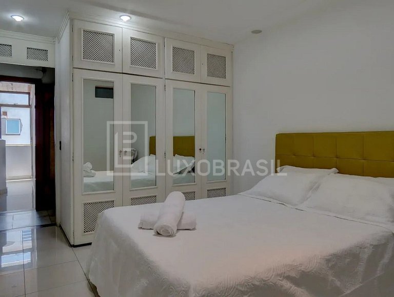 LUXOBRASIL #RJ53 Penthouse Copacabana Beach View 03 Dormitor
