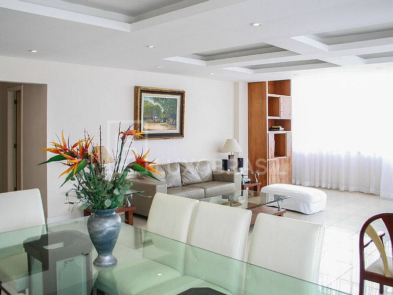 LUXOBRASIL #RJ54 Apartment 03 Suites in Copacabana Vacation