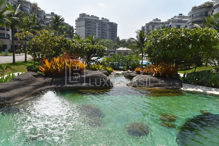 Apartamento Saint Tropez 4 quartos praia da Barra da Tijuca