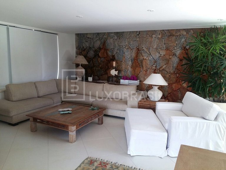 LUXOBRASIL #BZ21 Charming House in Geribá 04 Bedrooms Vacati