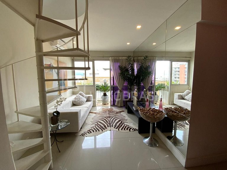 LUXOBRASIL #RJ513 02 dormitorios Penthouse en Lagoa Alquiler